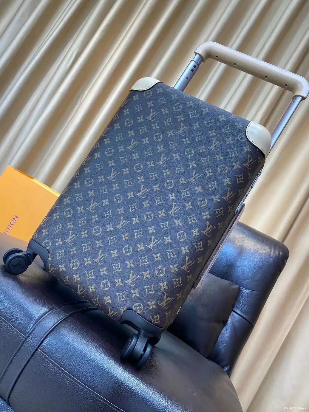 CABIN MONOGRAM SUITCASE HORIZON CUSTOM 55 37L 0520